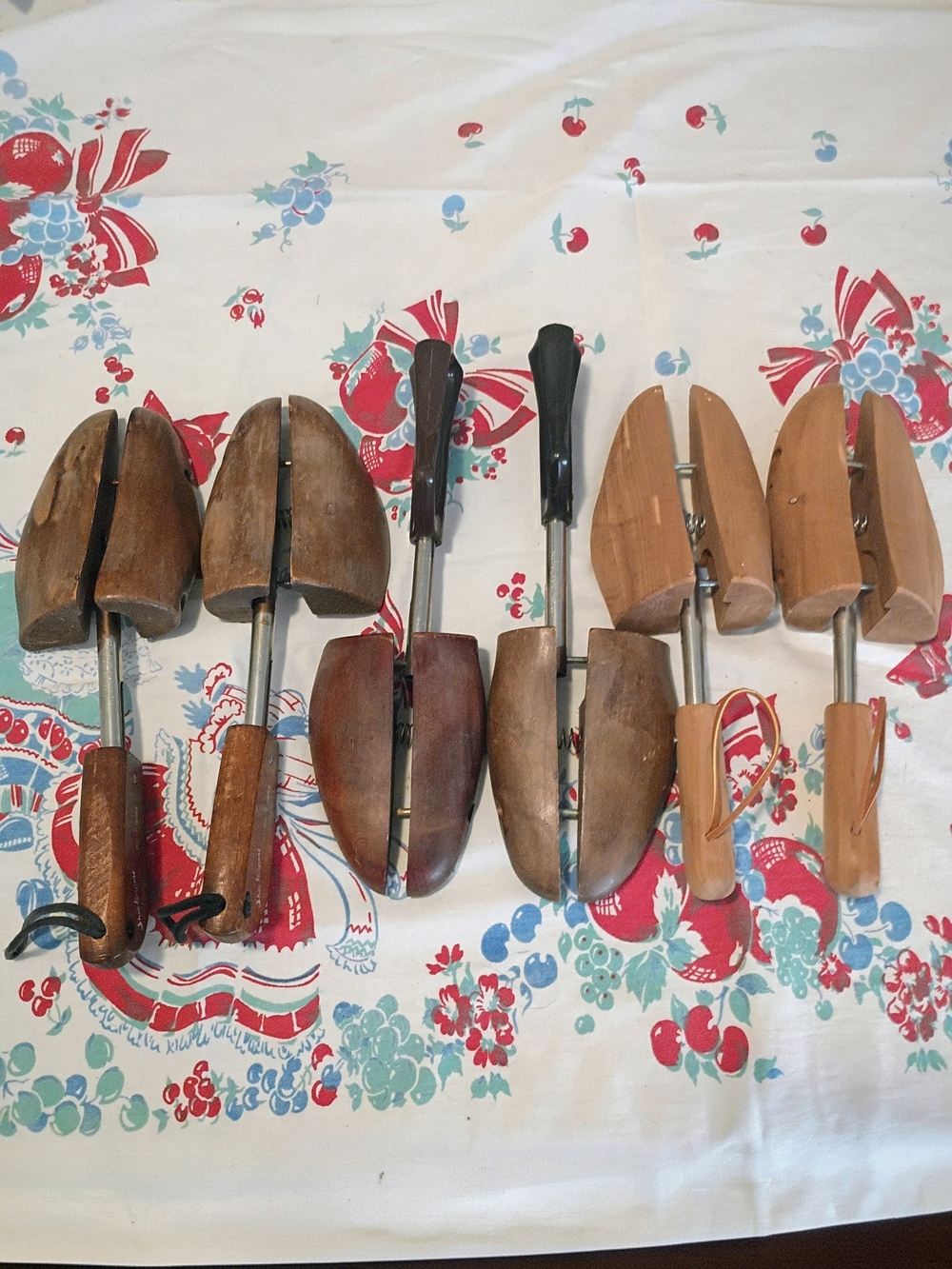 Wooden Adjustable Shoe Trees Sz XL (All 3 Pairs)